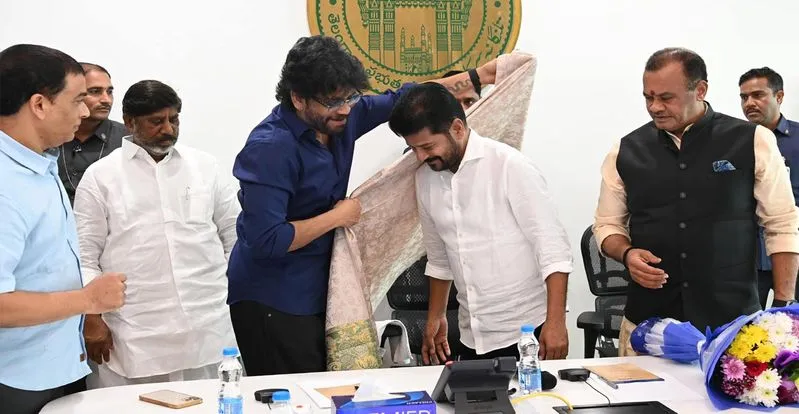 సీఎంతో భేటీ.. కింగ్ నాగార్జున ప్రతిపాదనలు మరియు సినీ పెద్దల సూచనలు!