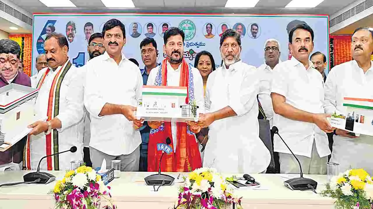 CM రేవంత్ రెడ్డి కేసీఆర్‌ను కఠినంగా విమర్శించుకుంటూ: ‘ప్రతిపక్ష నేతగా డ్యూటీ చేపించుకో’